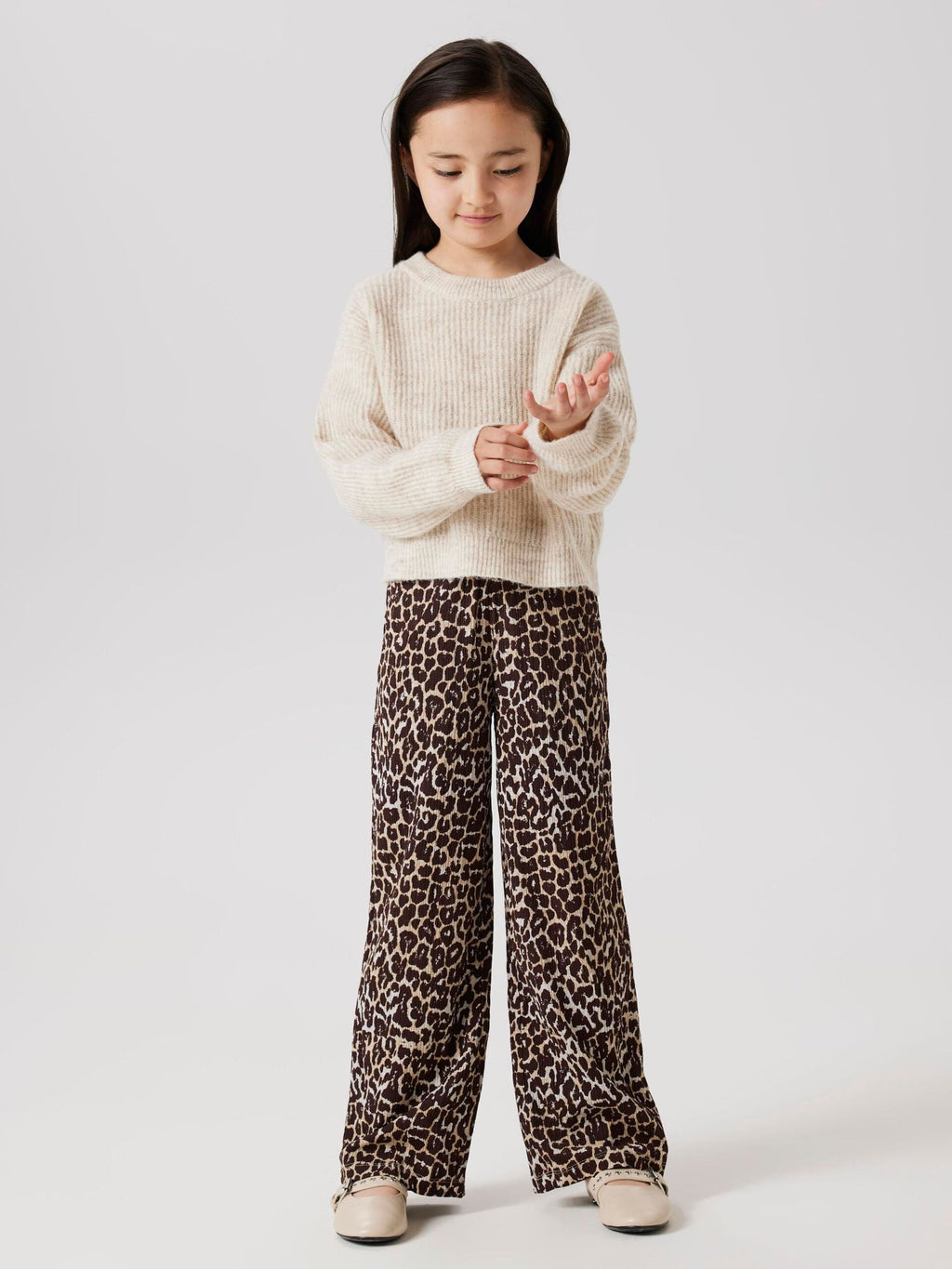 Name it- NKFHOLLY LS BOXY SHORT KNIT NOOS- pure cashmere