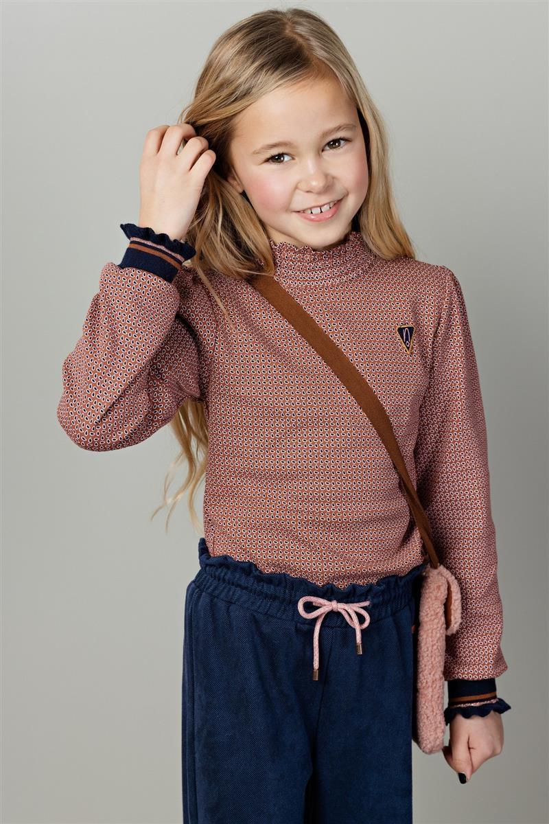 NONO - Kean turtle neck tshirt l/sl with ribbed ruffle sleeve end - Puppy