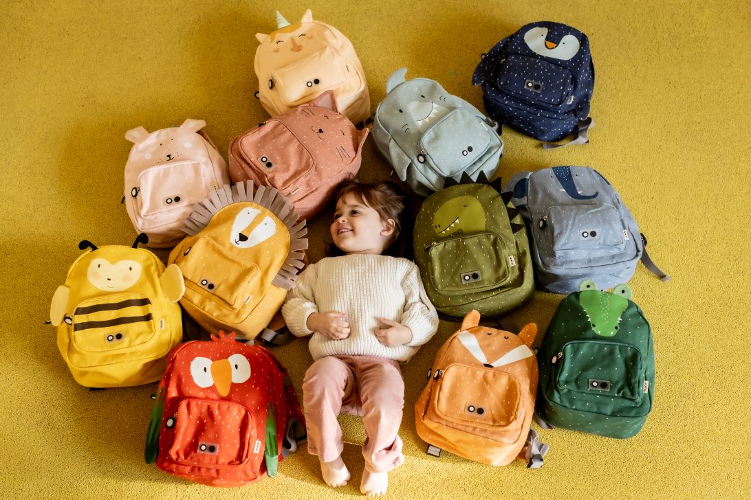 93-2256 Backpack - Mrs. Bumblebee klein