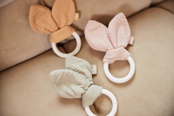 Jollein-Beißring Silikon Bunny Ears Moonstone-Gelb